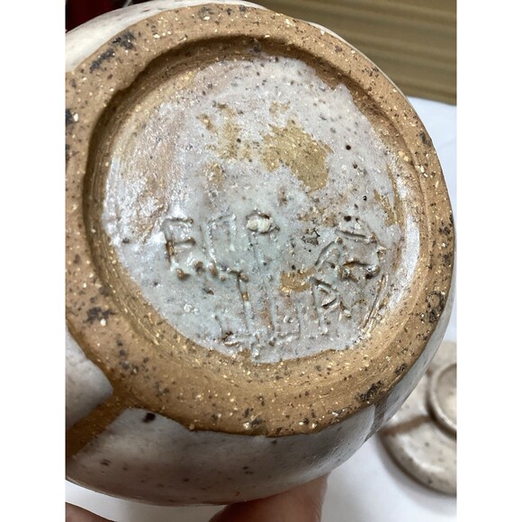 Vintage Studio Pottery Stoneware Jar With Lid Artist Signed Pumpkin Look Heavy - Picture 8 of 13